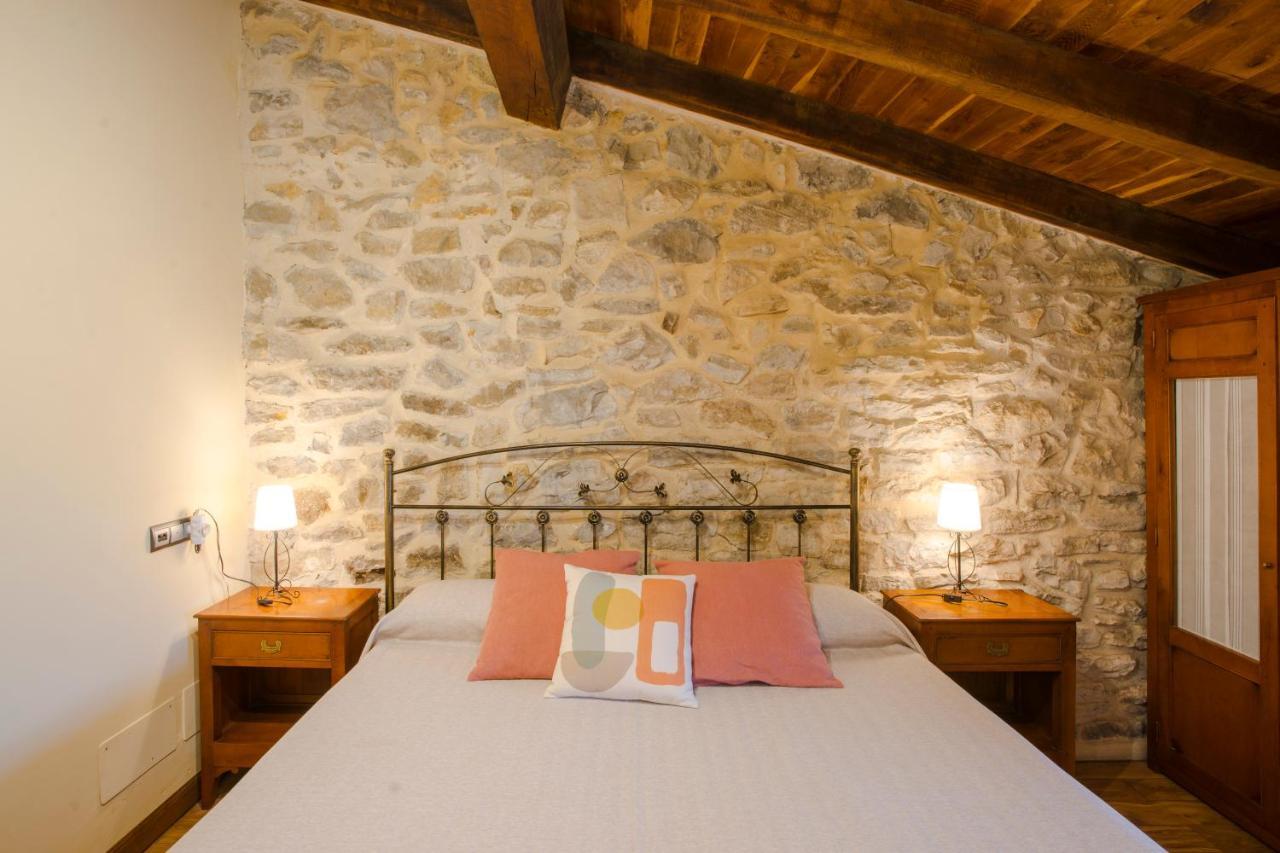 Posada Condado De La Mota Mogro Phòng bức ảnh