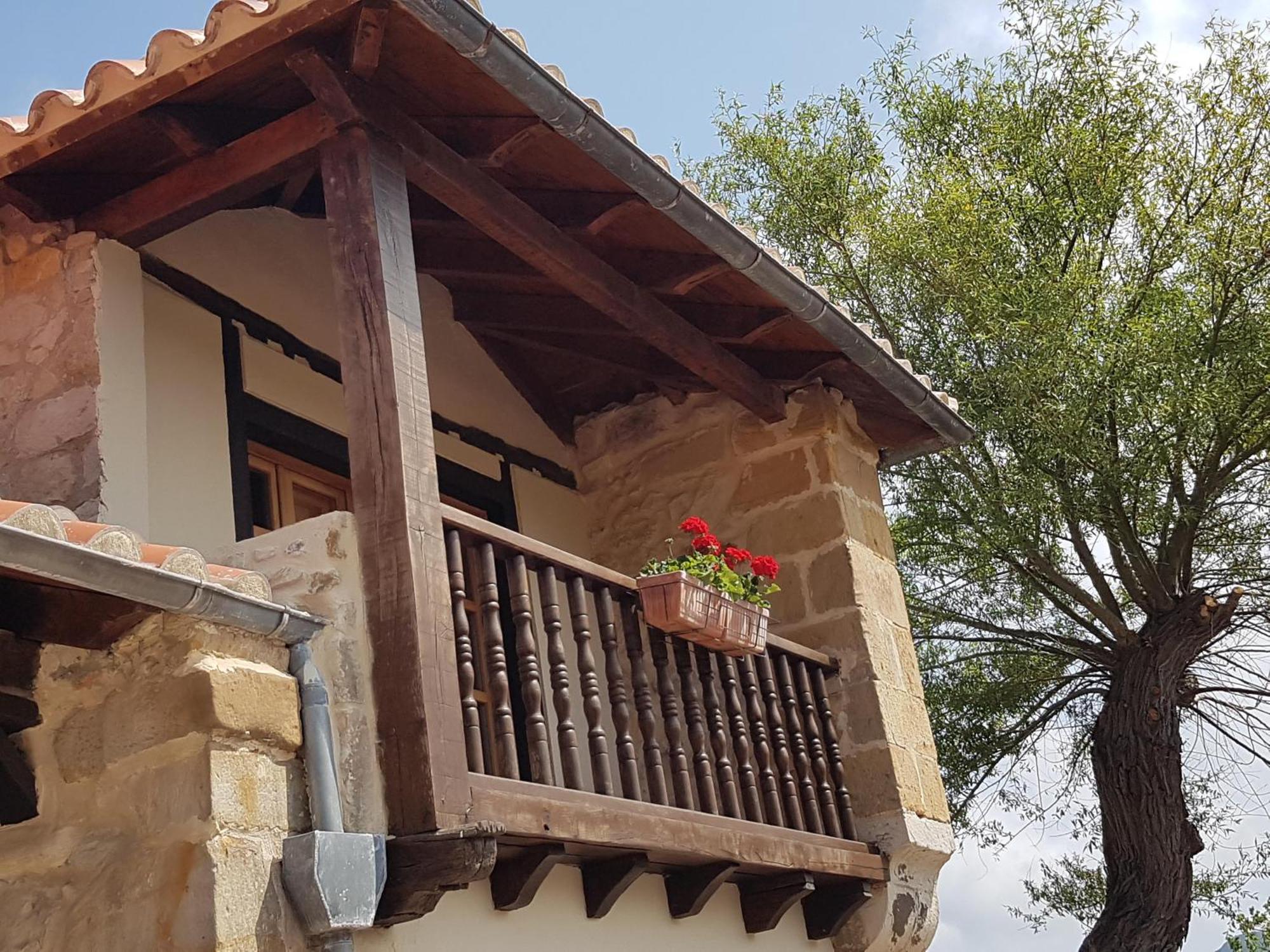Posada Condado De La Mota Mogro Ngoại thất bức ảnh